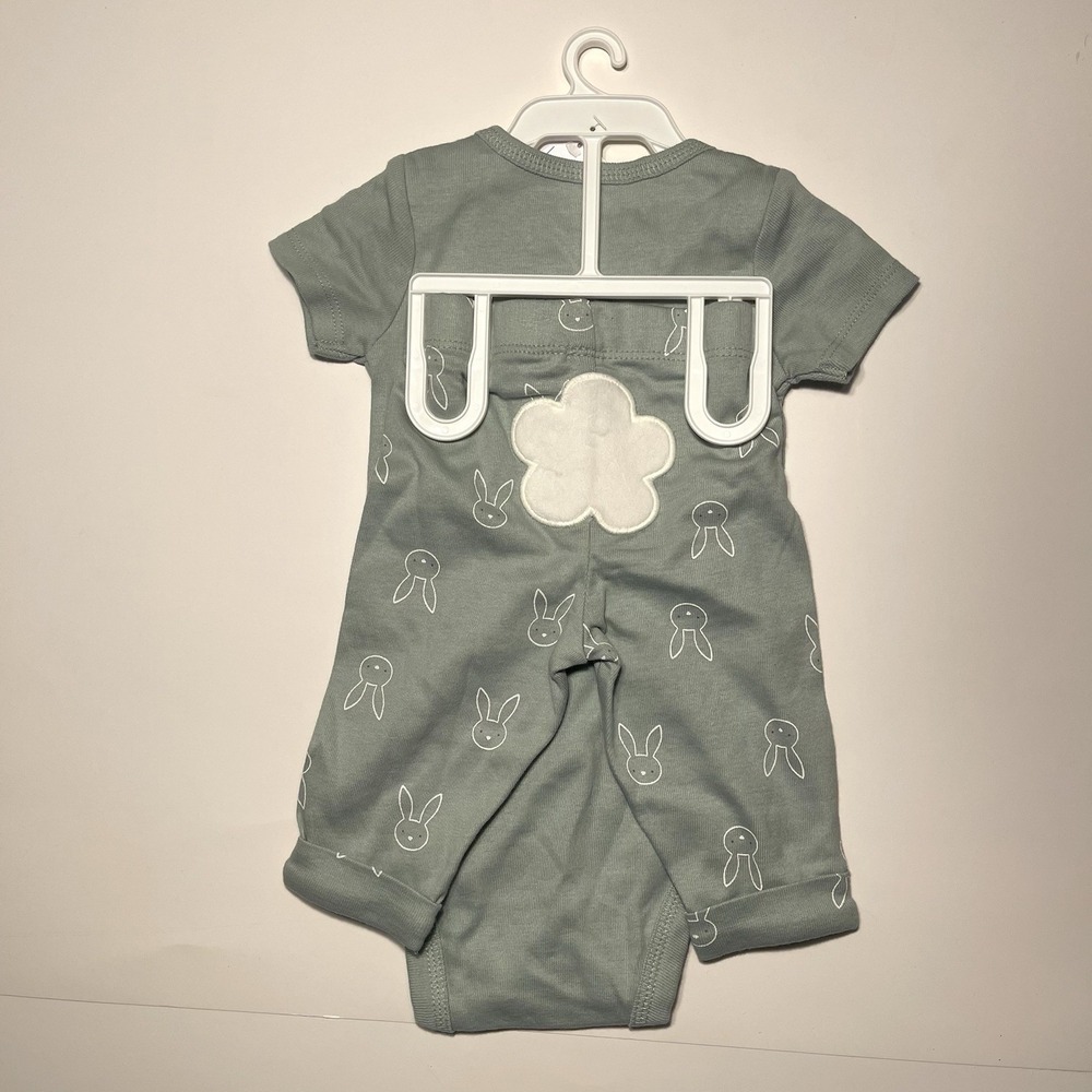 Carter's Baby Boy Outfit Set Newborn Plaid Bodysuit Bunny Pants NWT - Picture 6 of 8